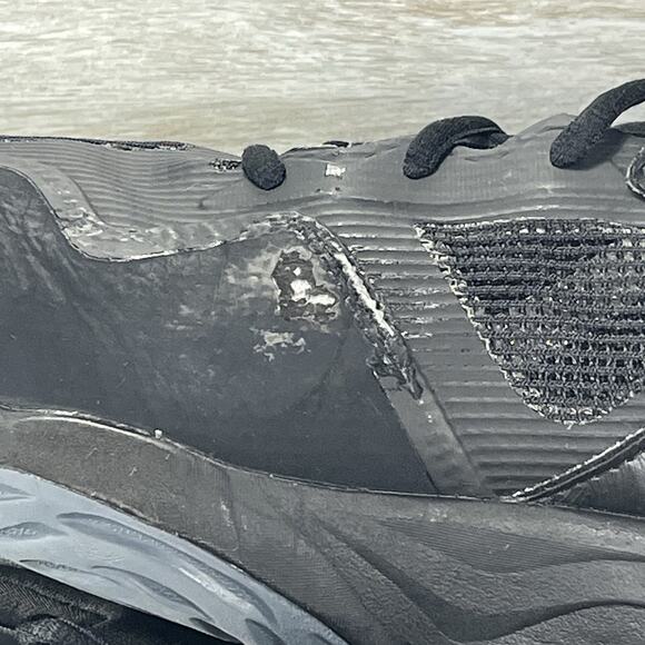 Mizuno Men’s Wave Momentum 3 Volleyball Shoes Size 13 - Picture 9 of 10